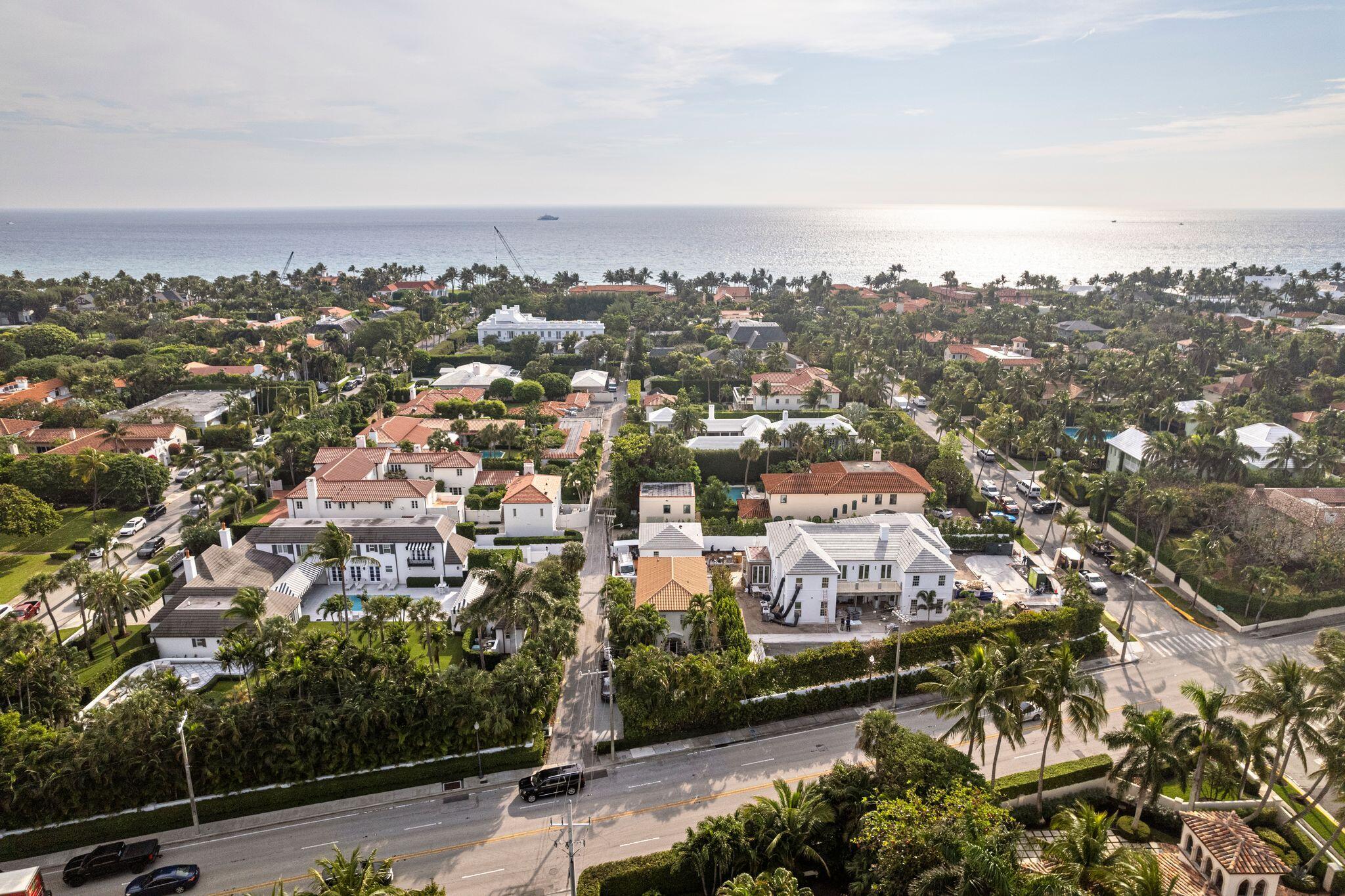 151 South County Road, Unit 2 Palm Beach, FL 33480 - Photo 21 of 22 151 S County Road 05