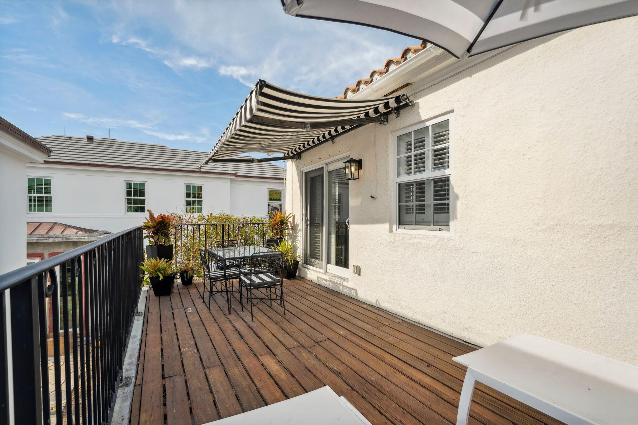 151 South County Road, Unit 2 Palm Beach, FL 33480 - Photo 10 of 22 151 S County Road 33