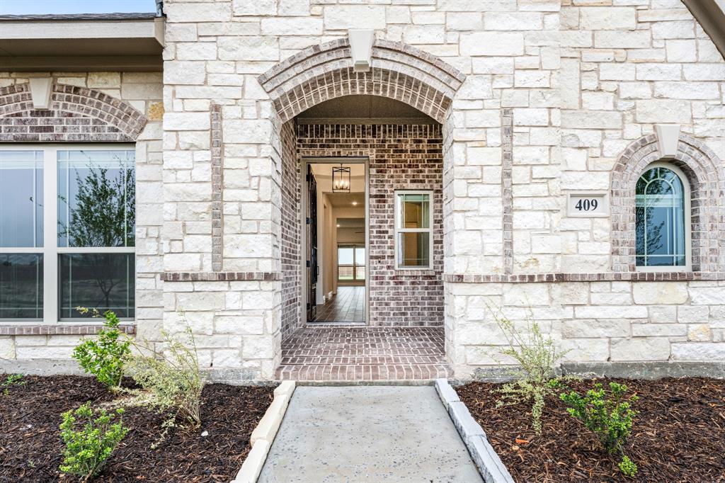 409 Loftsmoor Lane Red Oak, TX 75154 - Photo 3 of 40