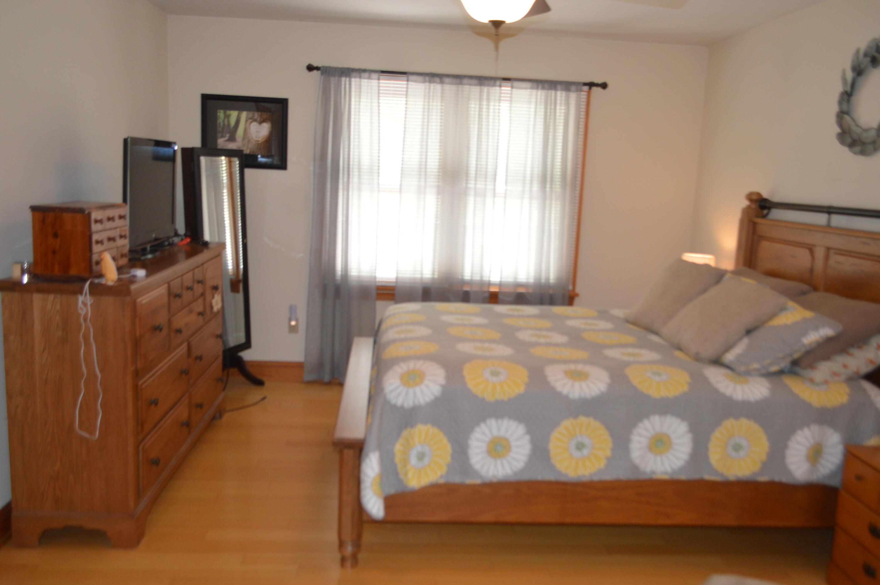 137 Ridge Road New Castle, VA 24127 - Photo 16 of 22 Master Bedroom