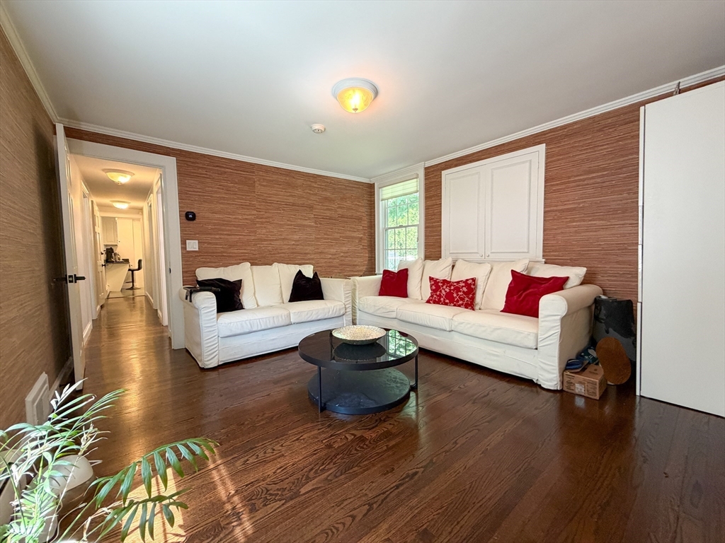 3 Sprague Road Wellesley, MA 02481 - Photo 23 of 33
