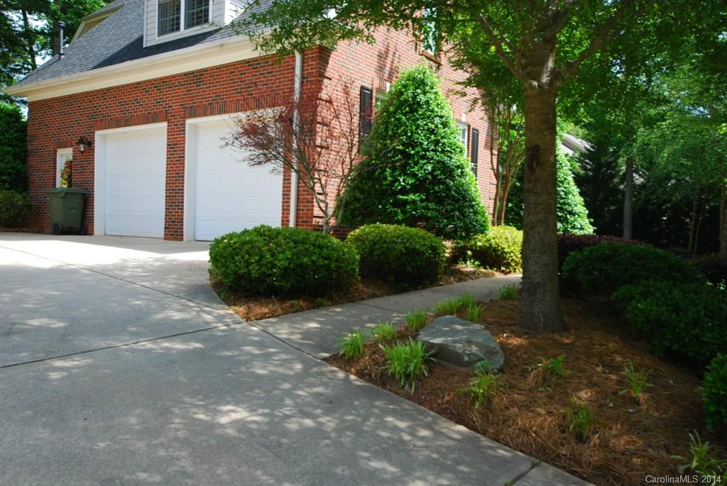 128 Spring Branch Road Fort Mill, SC 29715 - Photo 2 of 24