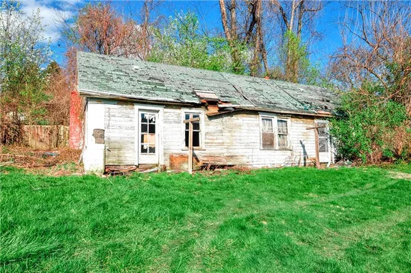 $70,000 | 2014 5th Street, Cardale, PA 15420