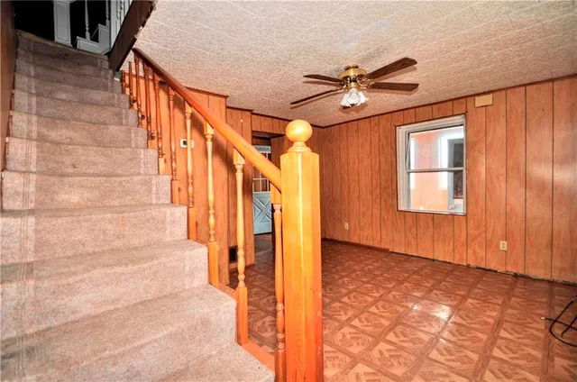 a view of an entryway