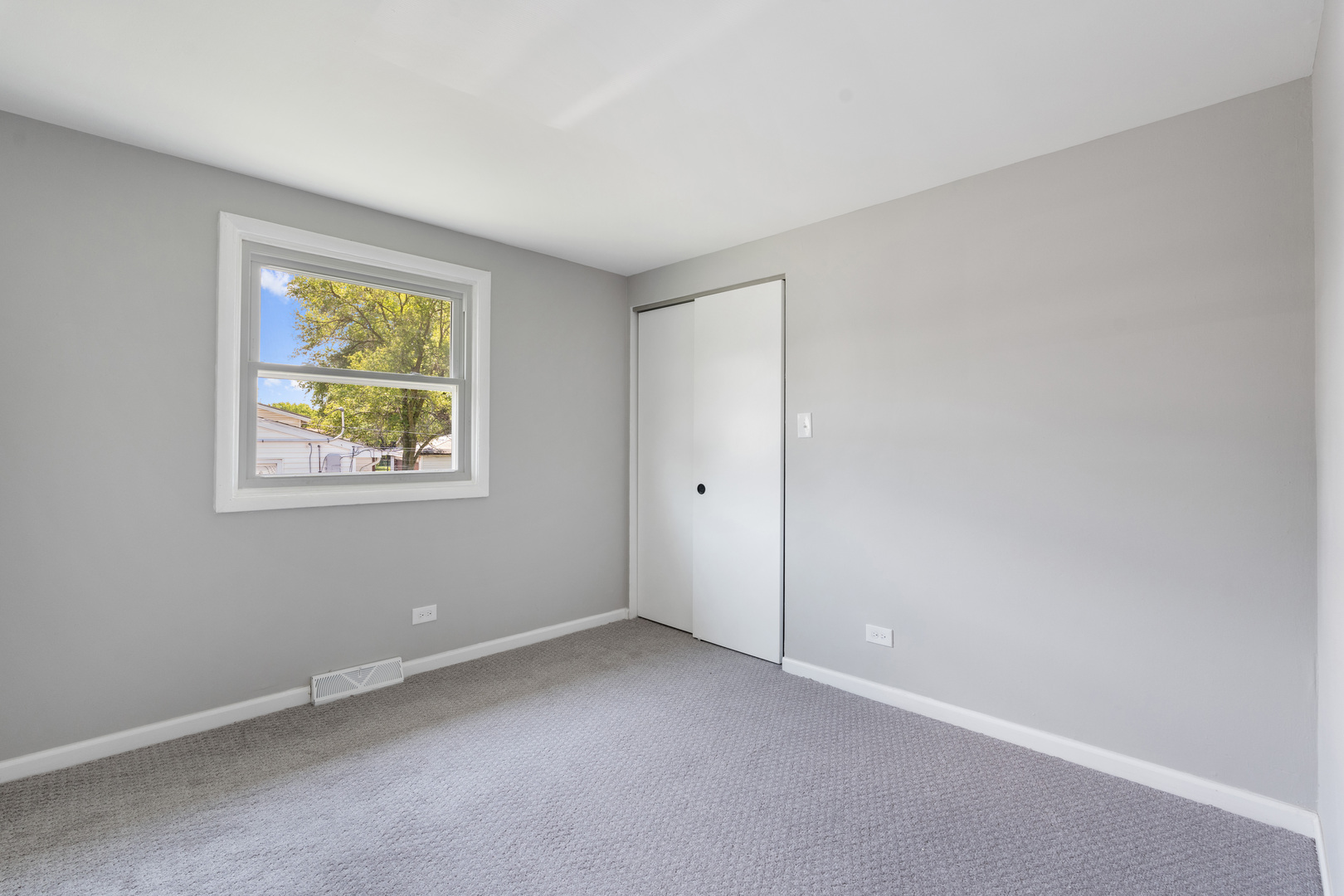 2711 Lancaster Drive Markham, IL 60428 - Photo 11 of 20