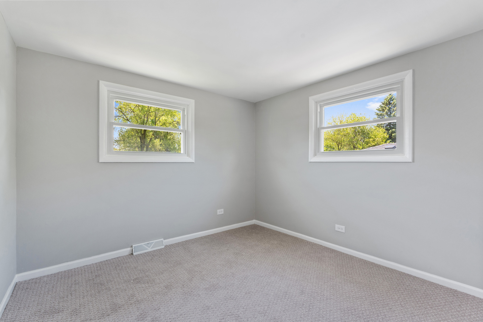 2711 Lancaster Drive Markham, IL 60428 - Photo 12 of 20