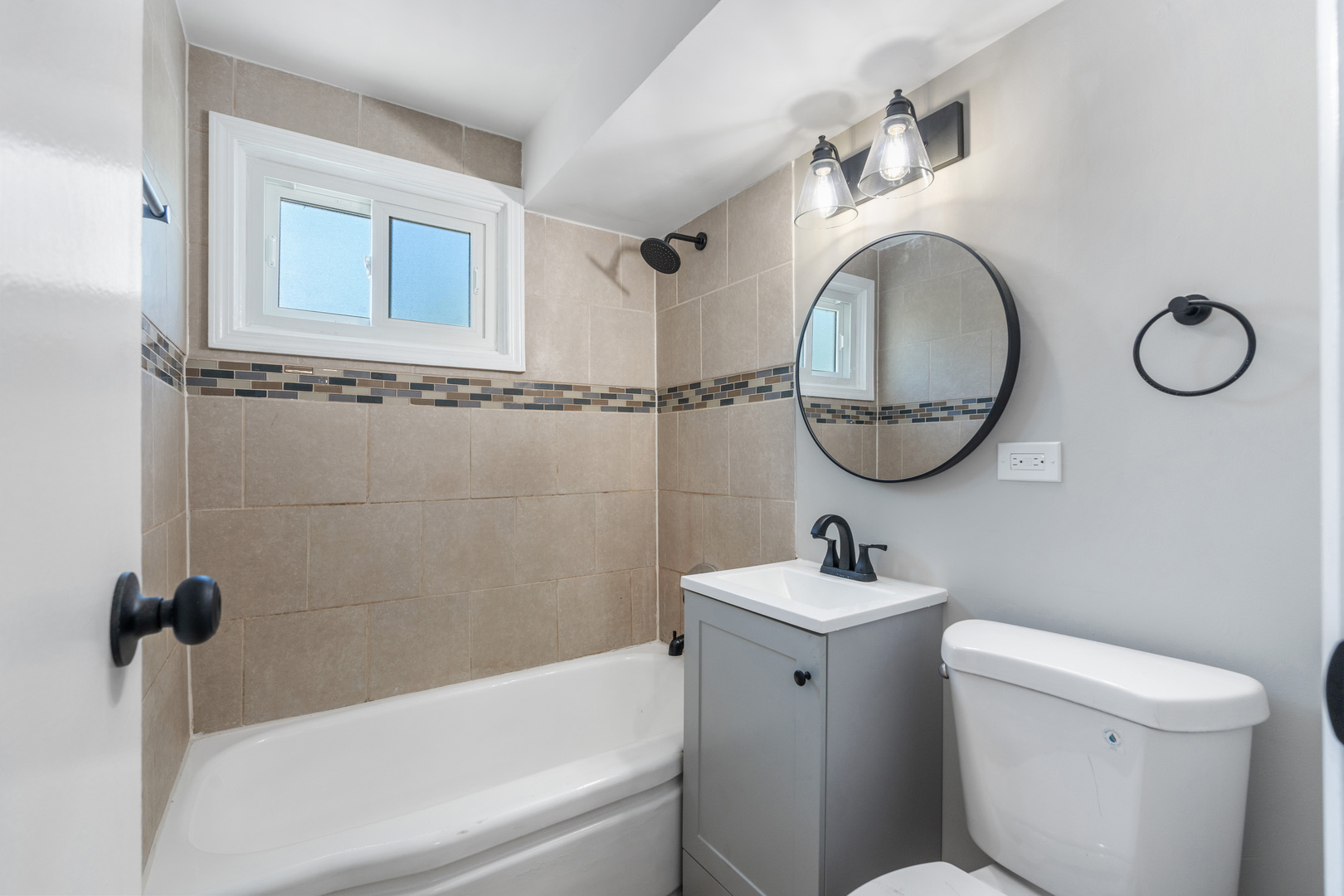 2711 Lancaster Drive Markham, IL 60428 - Photo 13 of 20