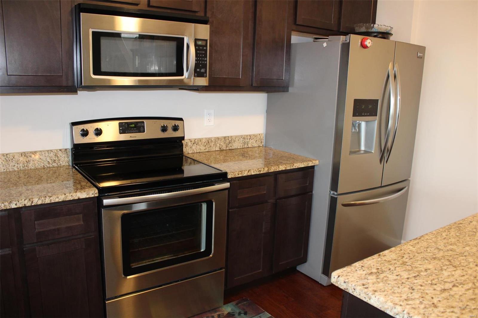 836 Bluff Ridge Lane Belleville, IL 62221 - Photo 14 of 40 Gallery Image 14
