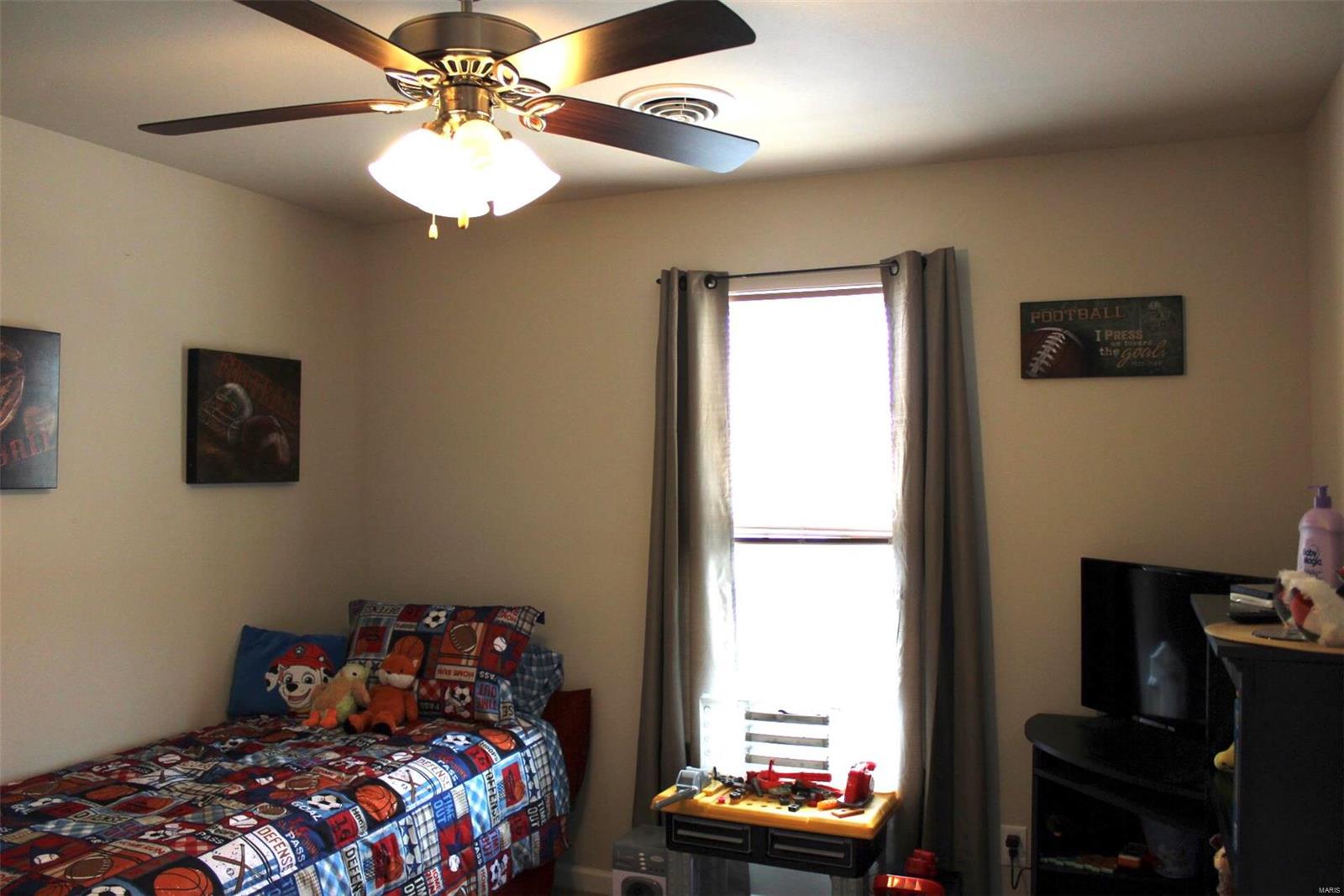 836 Bluff Ridge Lane Belleville, IL 62221 - Photo 28 of 40 Gallery Image 28