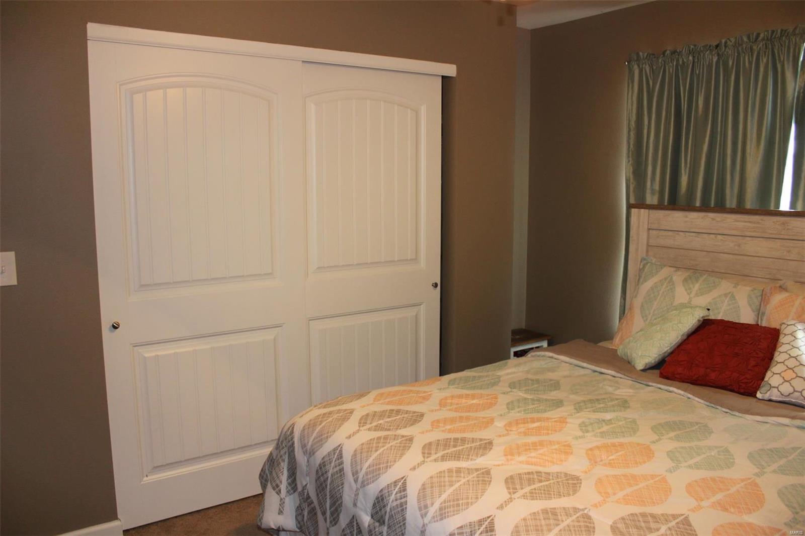 836 Bluff Ridge Lane Belleville, IL 62221 - Photo 31 of 40 Gallery Image 31