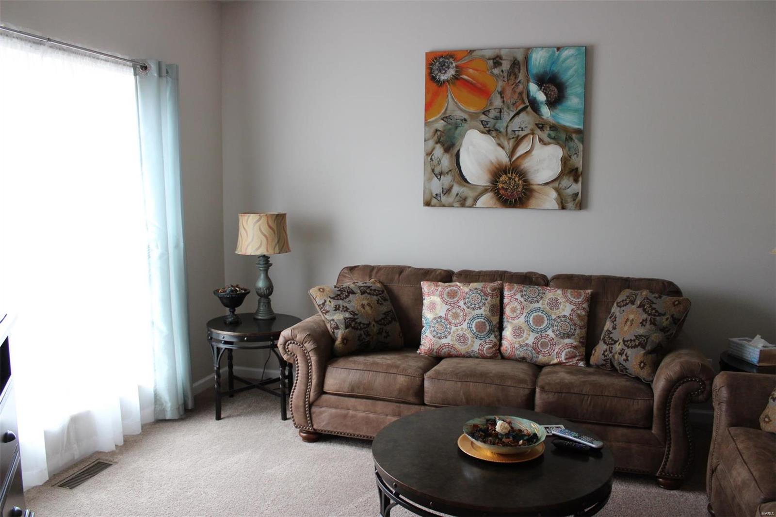 836 Bluff Ridge Lane Belleville, IL 62221 - Photo 5 of 40 Gallery Image 5