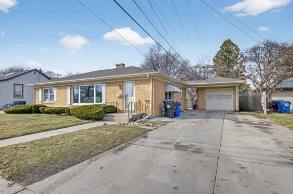 $335,000 | 3414 21st Street, Racine, WI 53405