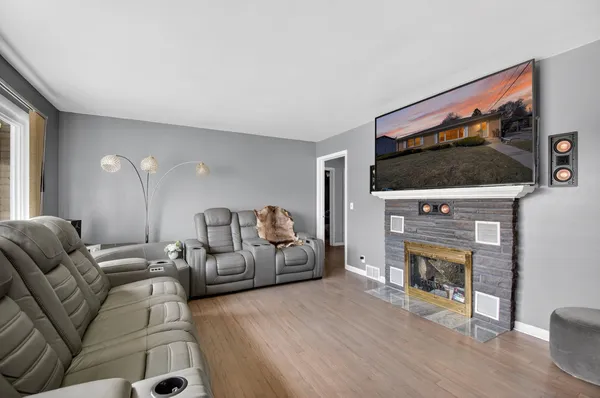 $335,000 | 3414 21st Street, Racine, WI 53405