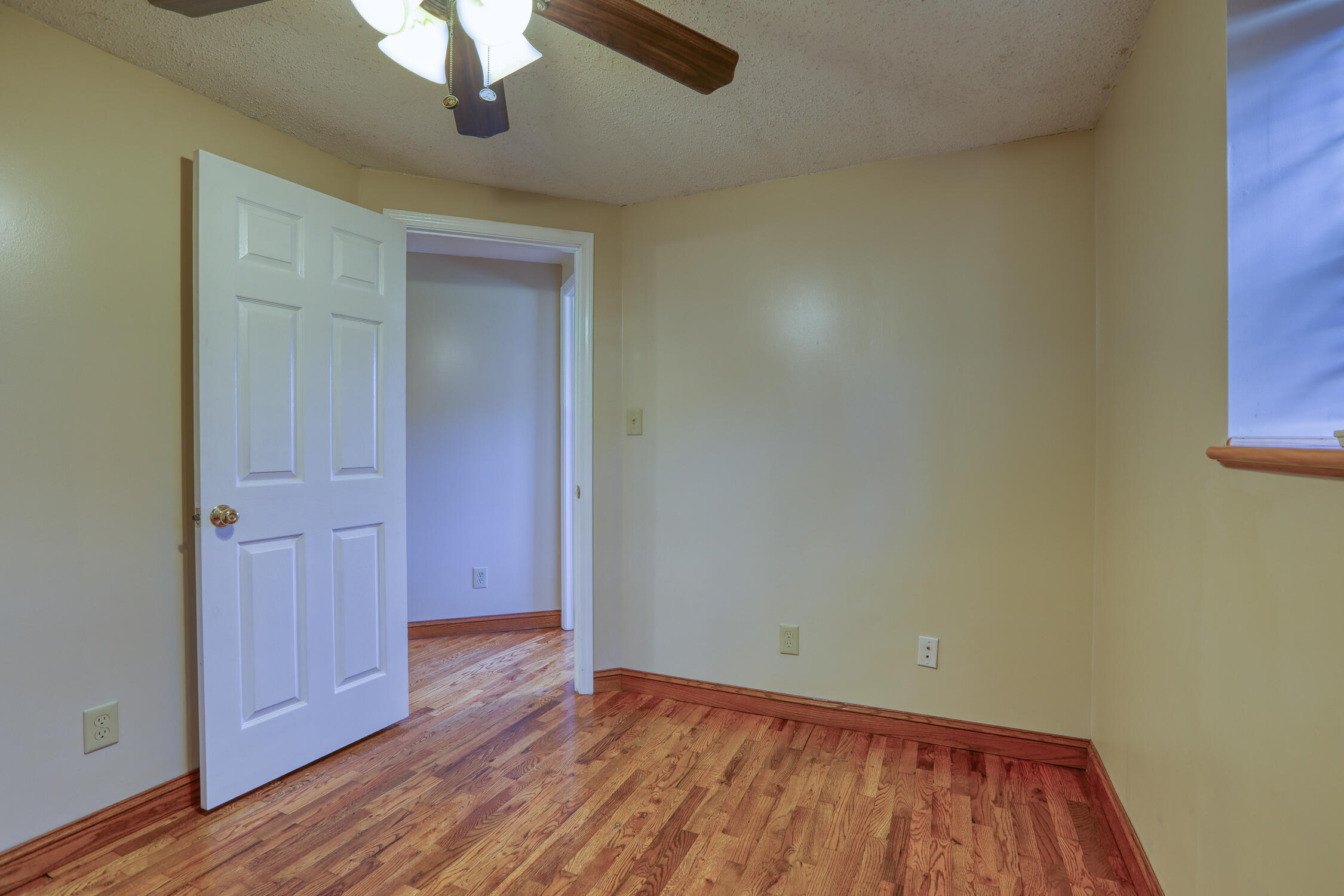 356 Gravely Valley Road Surgoinsville, TN 37873 - Photo 38 of 69 Bedroom #1