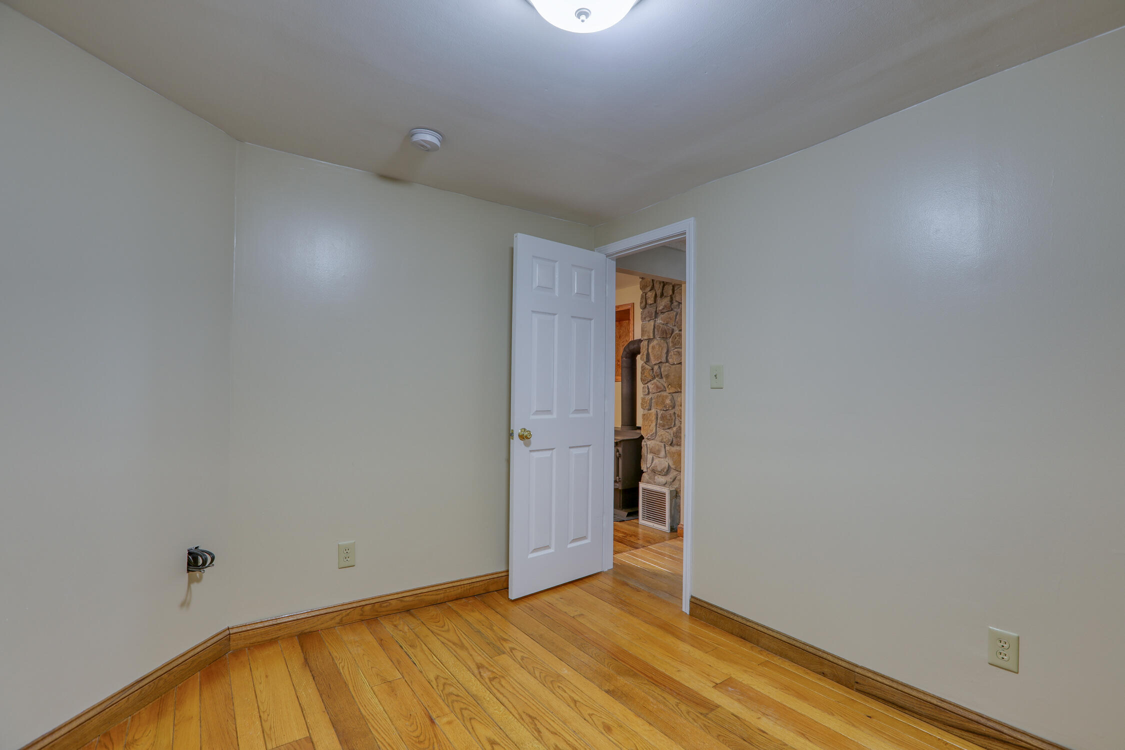 356 Gravely Valley Road Surgoinsville, TN 37873 - Photo 48 of 69 Bedroom #2