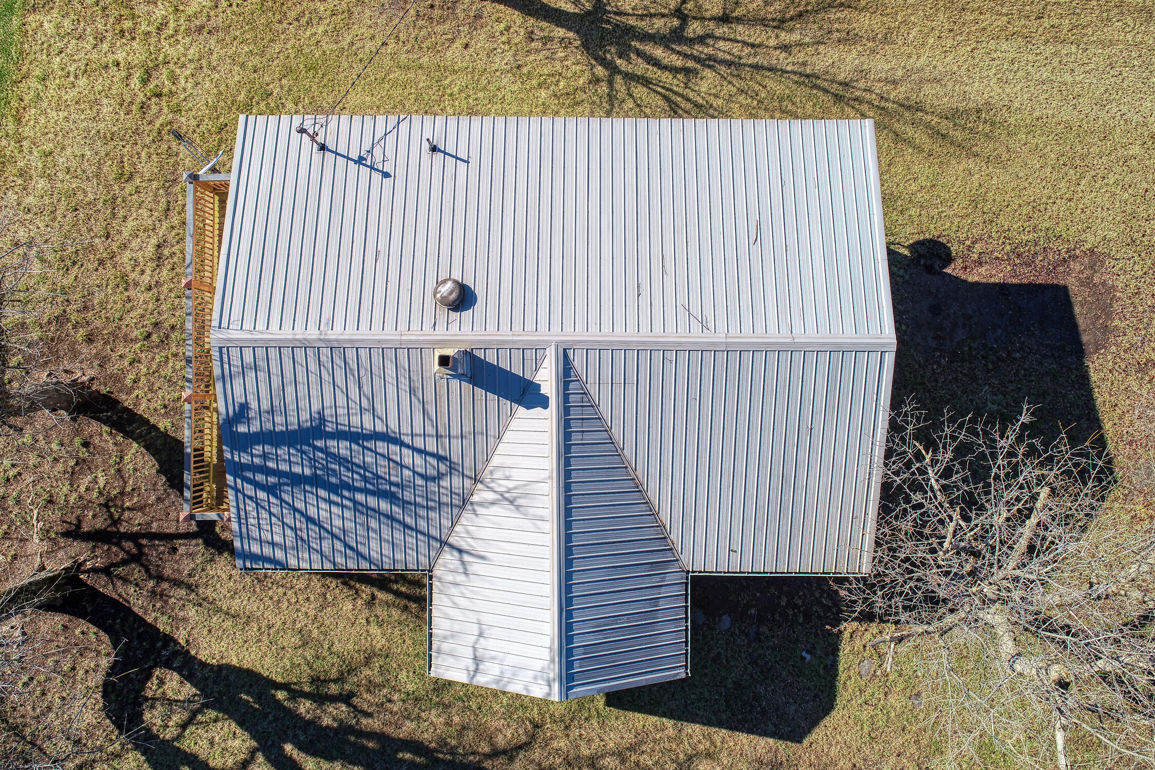 356 Gravely Valley Road Surgoinsville, TN 37873 - Photo 64 of 69 BG. 356 Gravely. Surg MLSa (4 of 29) V