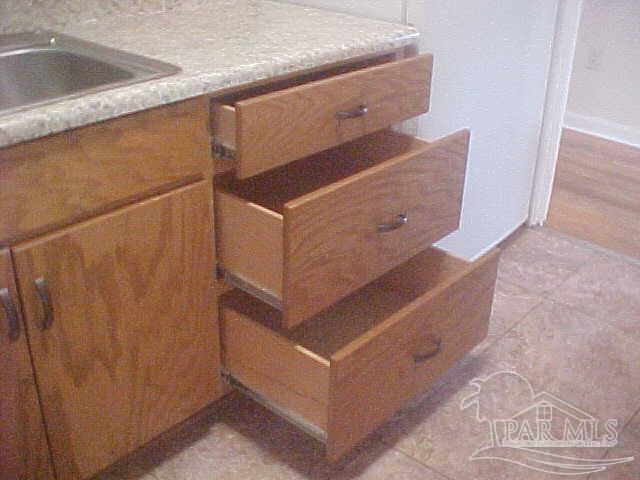 5208 Nimitz Road Milton, FL 32583 - Photo 17 of 31 Gallery Image 17