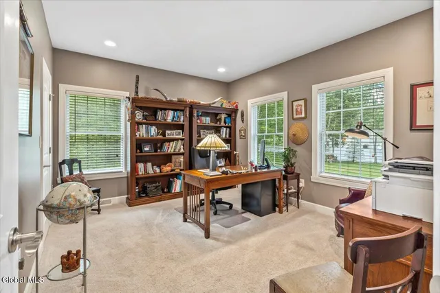 $929,000 | 76 Tamarack Lane, Colonie, NY 12309