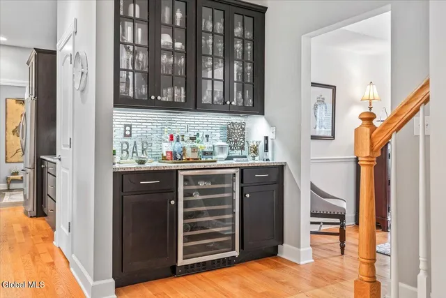 $929,000 | 76 Tamarack Lane, Colonie, NY 12309