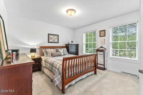 $929,000 | 76 Tamarack Lane, Colonie, NY 12309
