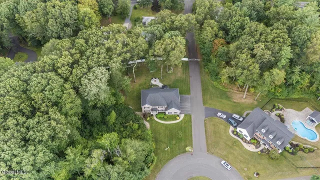 $929,000 | 76 Tamarack Lane, Colonie, NY 12309