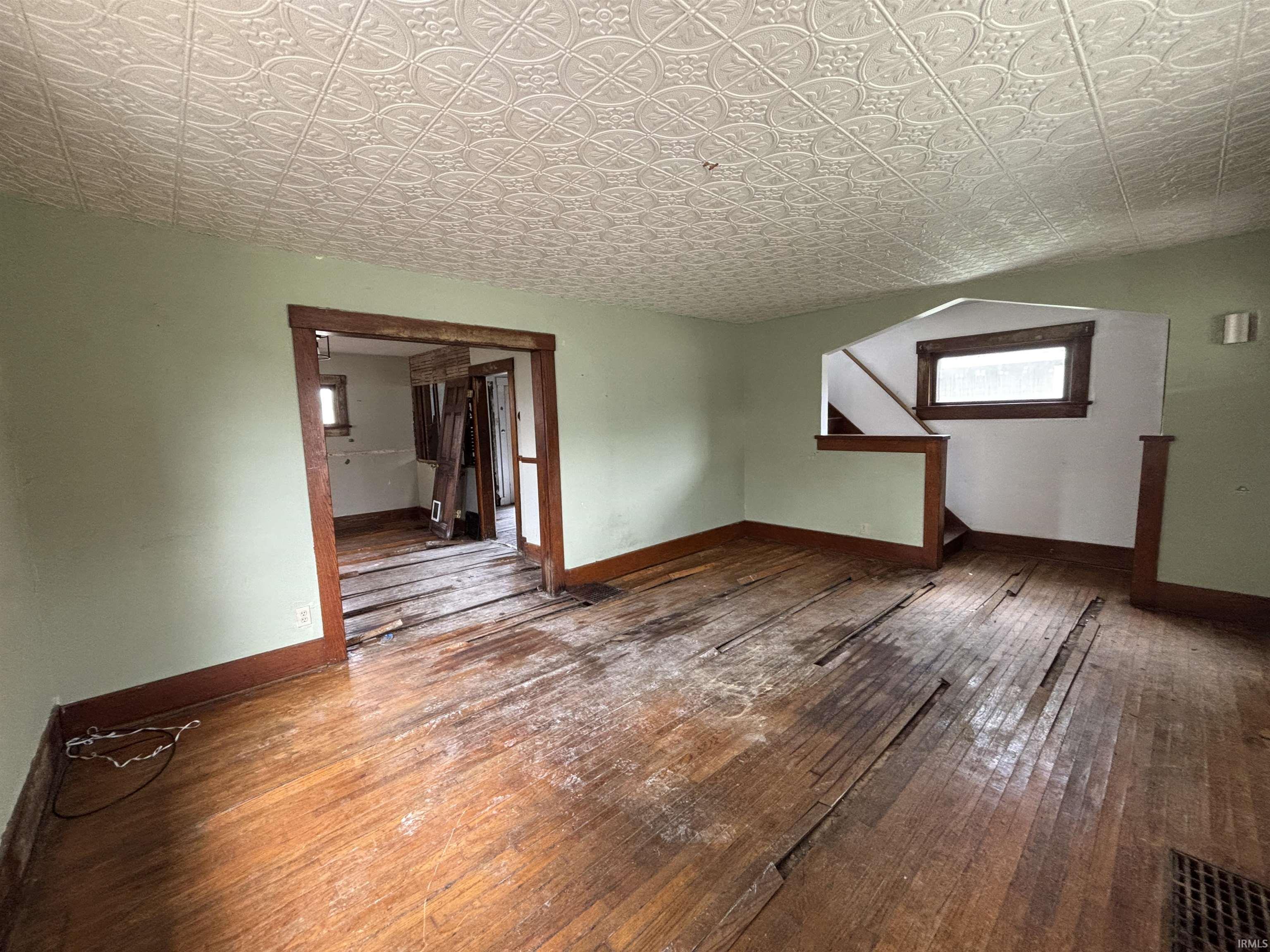 322 West Rudisill Boulevard Fort Wayne, IN 46807 - Photo 3 of 11