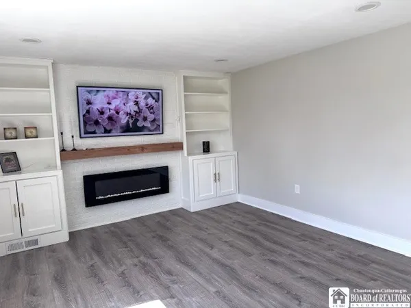 $449,000 | 4616 Berry Road, Pomfret, NY 14063