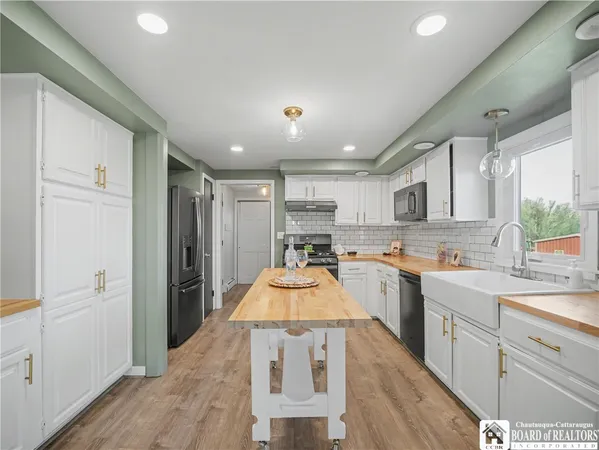 $449,000 | 4616 Berry Road, Pomfret, NY 14063