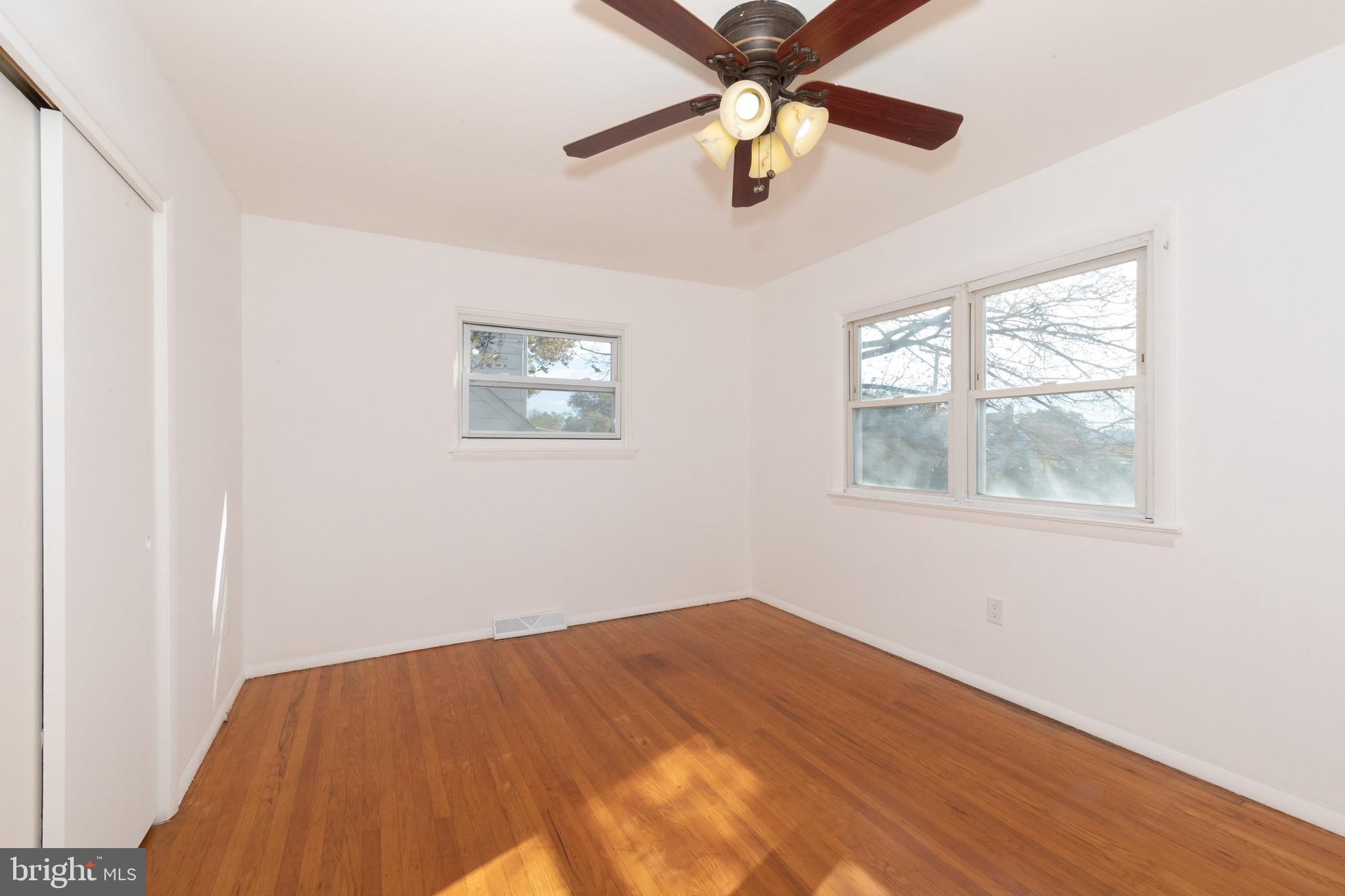 1552 Fitzwatertown Road Willow Grove, PA 19090 - Photo 15 of 23 Bedroom 1