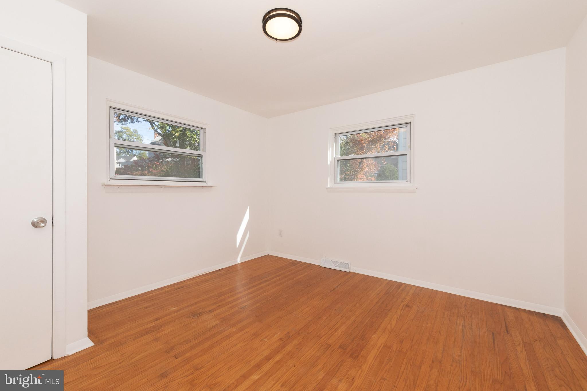 1552 Fitzwatertown Road Willow Grove, PA 19090 - Photo 18 of 23 Bedroom 2