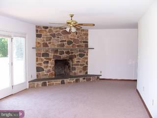 1097 Lees Bridge Road Nottingham, PA 19362 - Photo 3 of 6