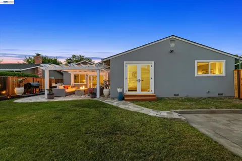 $1,700,000 | 5016 Black Avenue, Pleasanton, CA 94566