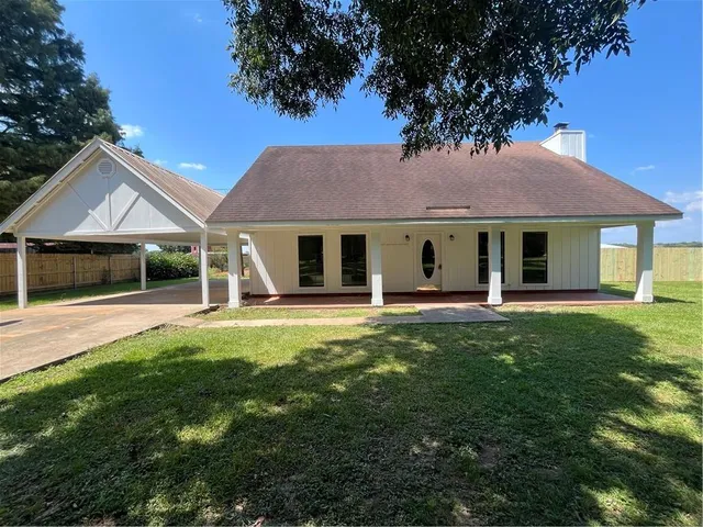 $230,000 | 982 Highway 1184, Cottonport, LA 71327