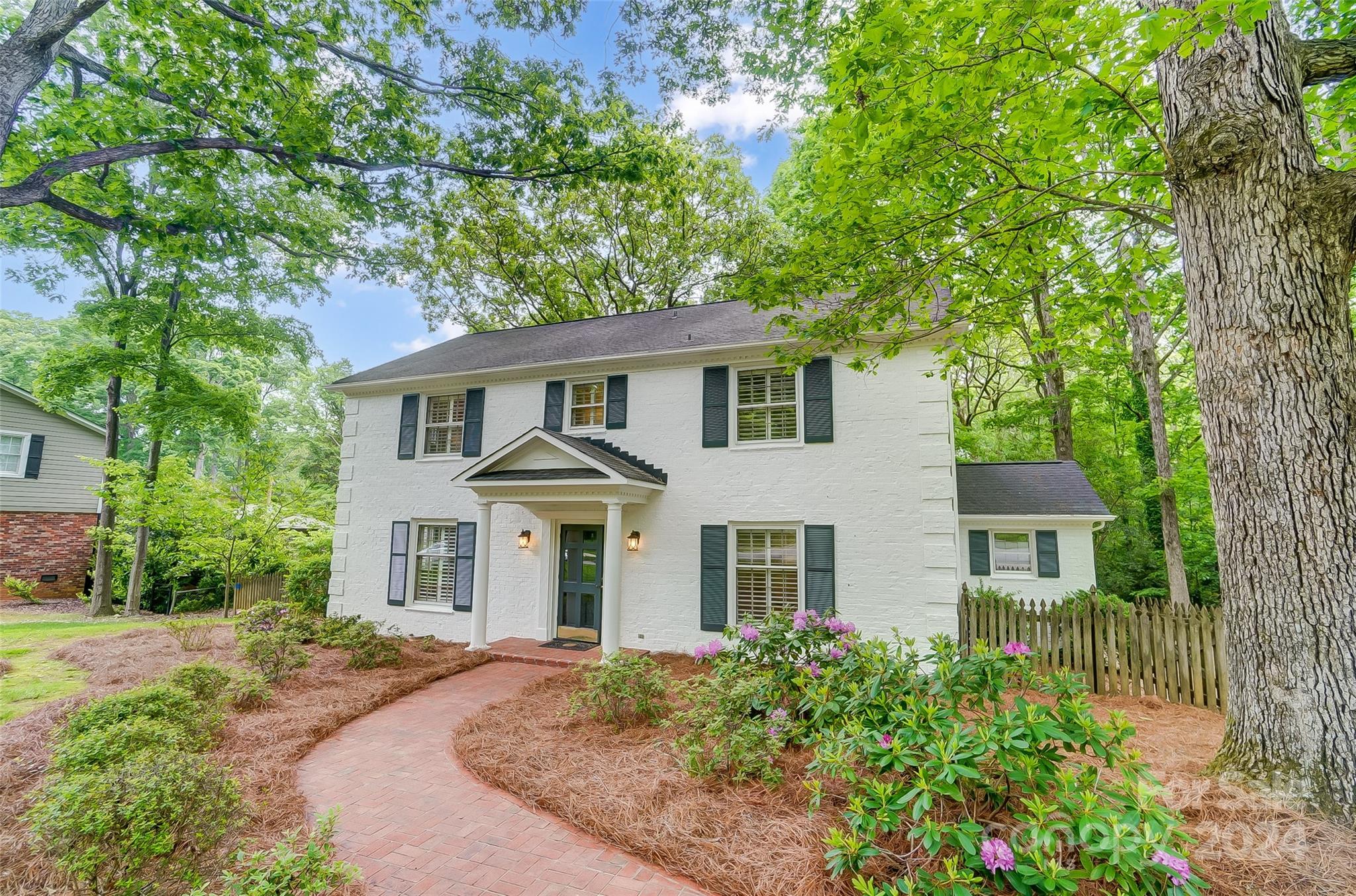 900 Braeburn Road Charlotte, NC 28211 - Photo 2 of 48 Gallery Image 2