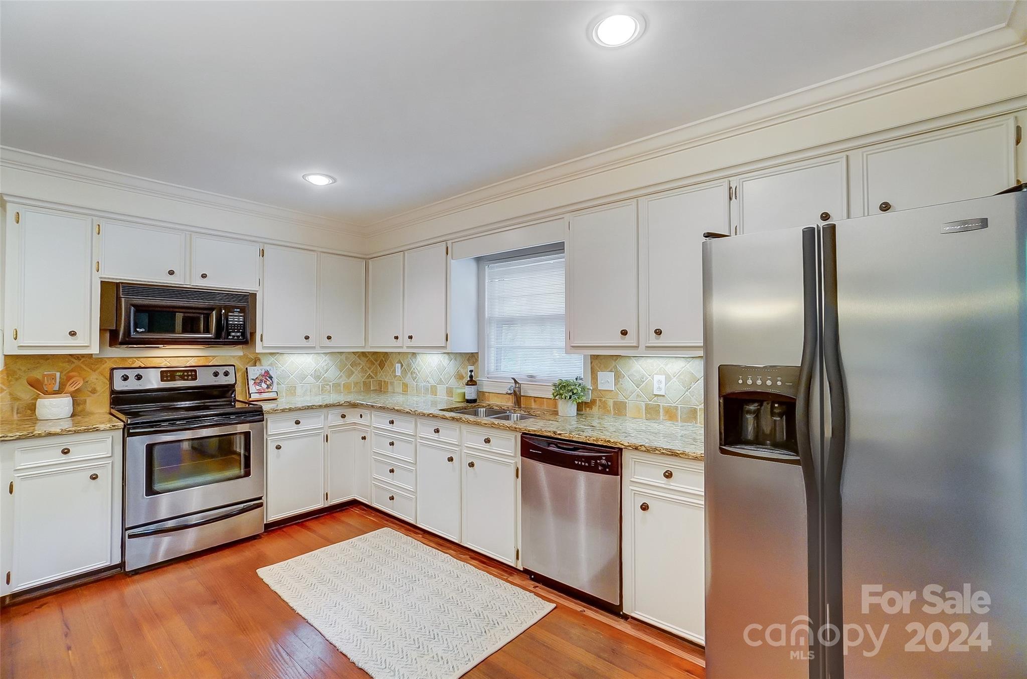 900 Braeburn Road Charlotte, NC 28211 - Photo 21 of 48 Gallery Image 21