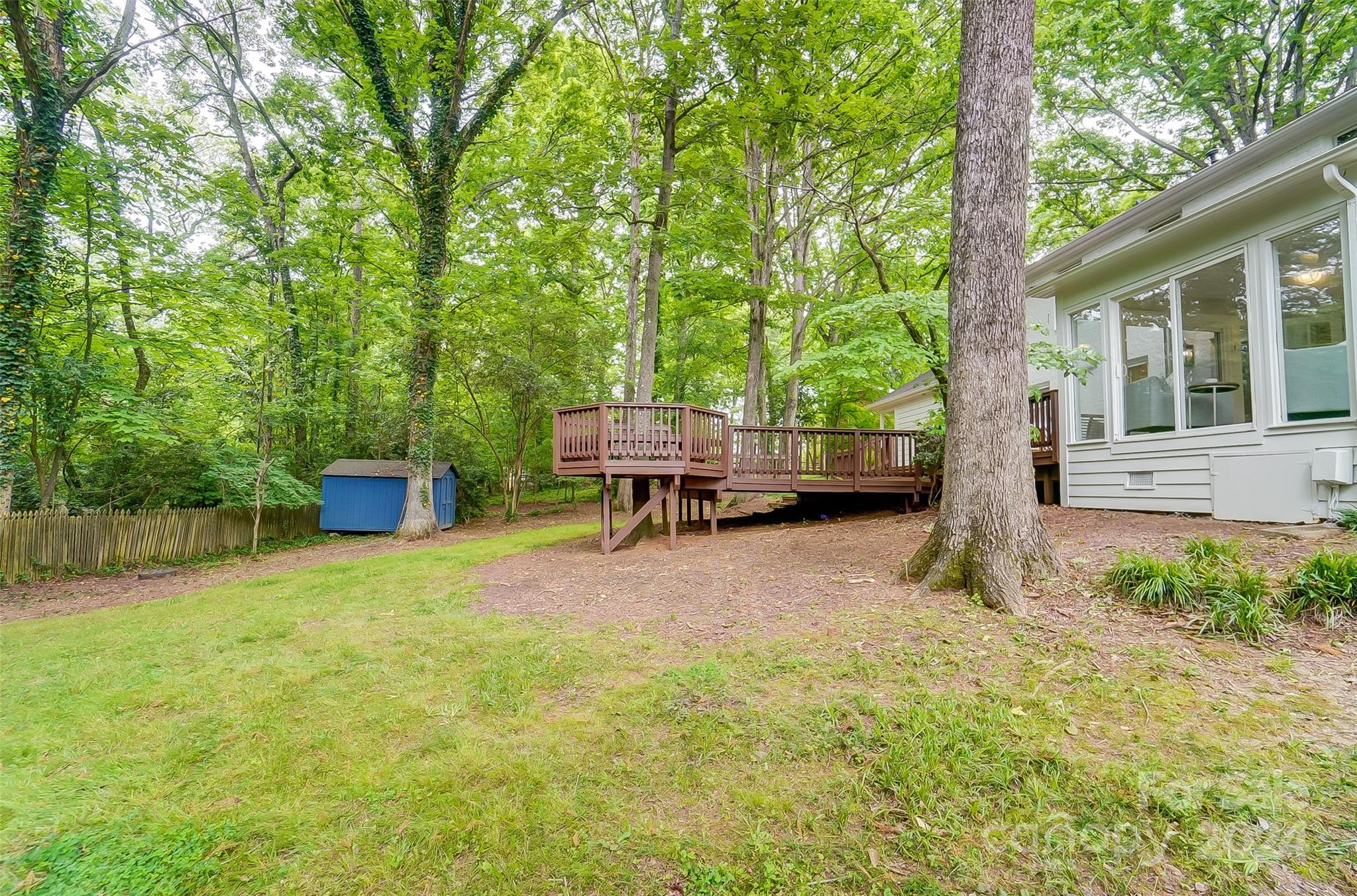 900 Braeburn Road Charlotte, NC 28211 - Photo 47 of 48 Gallery Image 47