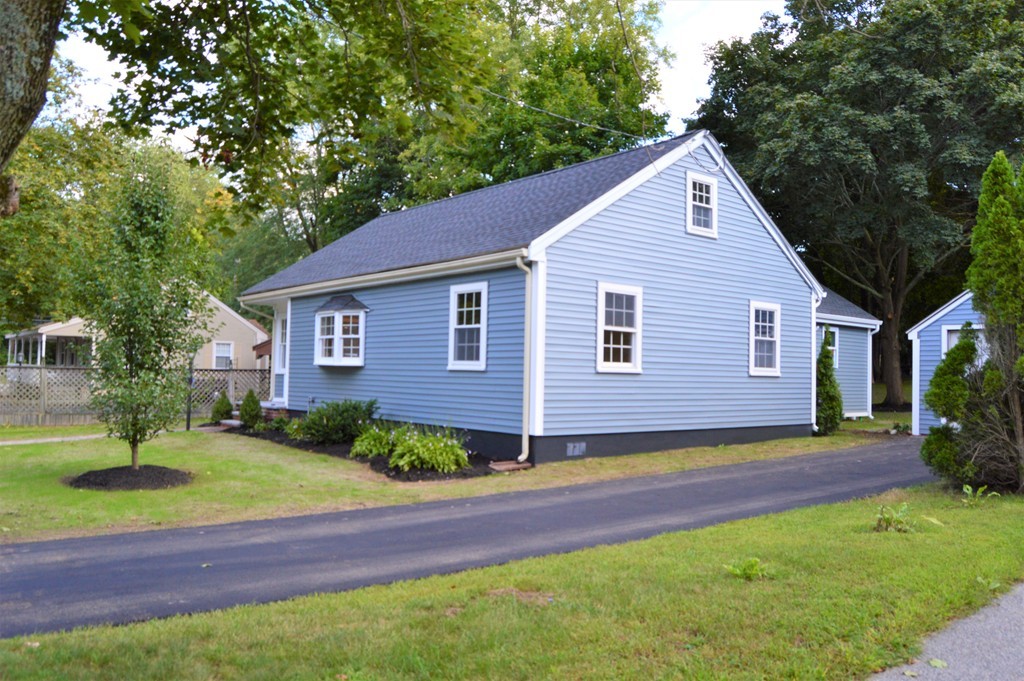 4 Hammond Road Hopedale, MA 01747 - Photo 1 of 10 Gallery Image 1