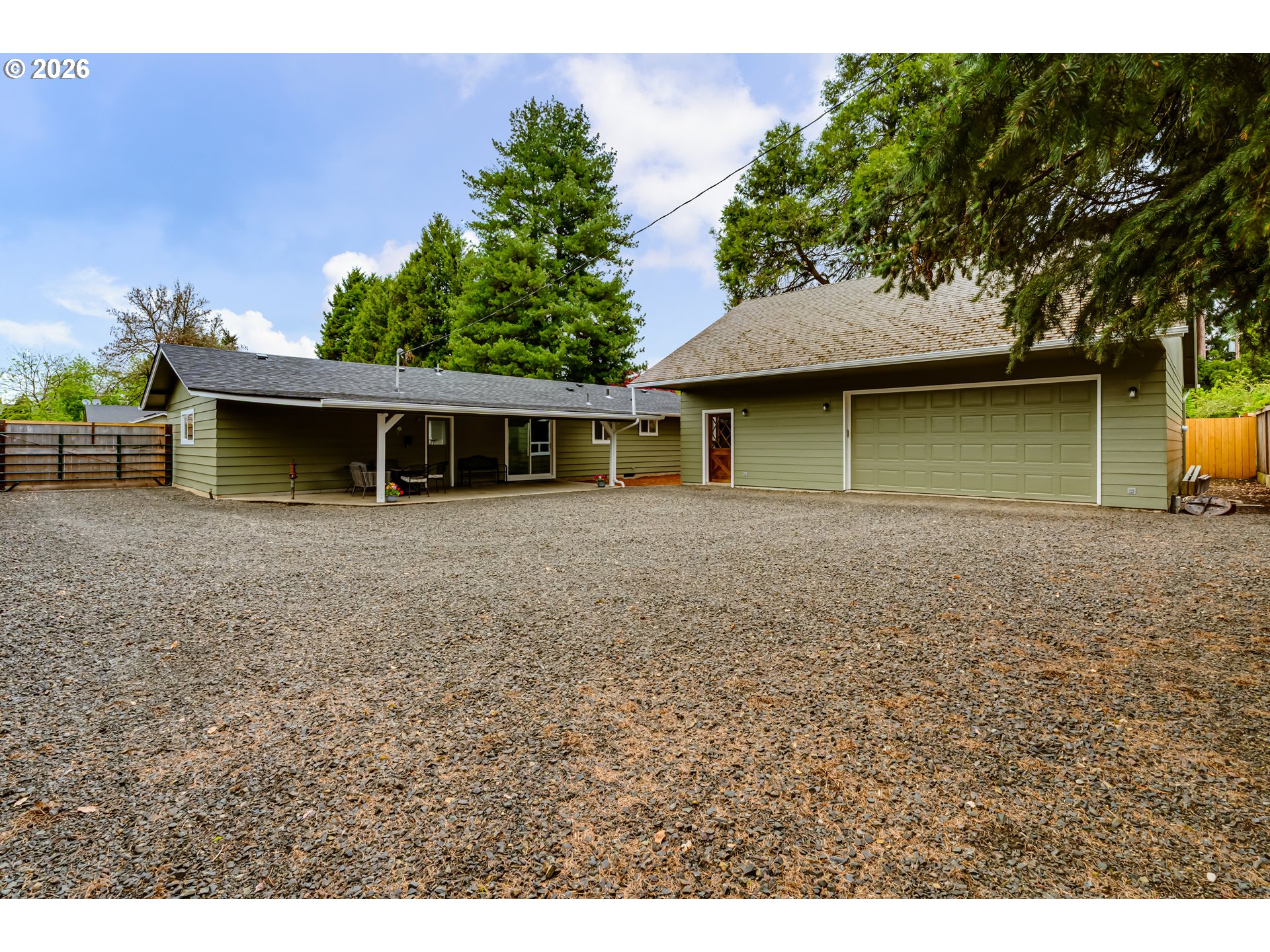 328 Dean Avenue Eugene, OR 97404 - Photo 3 of 25 Shop