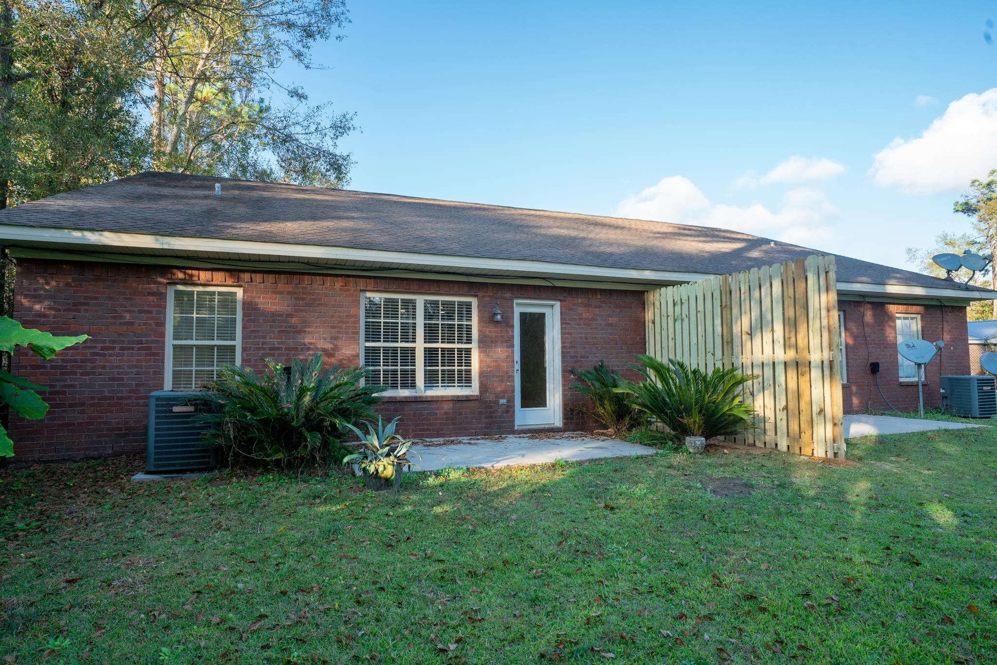 19526 Underwood Road Foley, AL 36535 - Photo 4 of 19