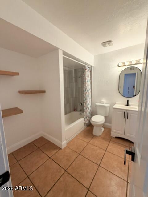 6702 West Roma Avenue Phoenix, AZ 85033 - Photo 10 of 18 1 st Bathroom