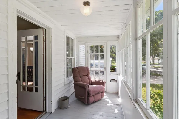 $186,000 | 617 South Lansing Street, Mount Pleasant, MI 48858