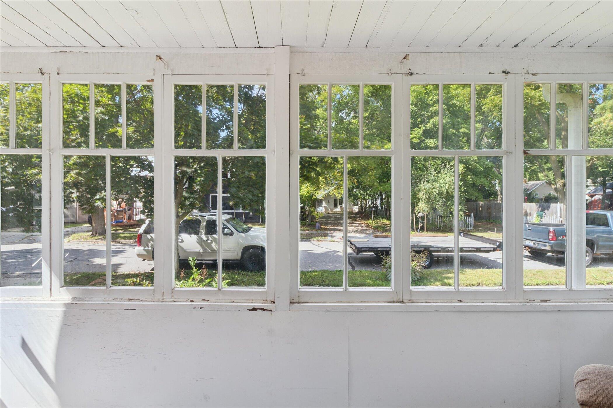 617 South Lansing Street Mount Pleasant, MI 48858 - Photo 8 of 40 09-617-S-Lansing-St-Mt-Pleasant-MI-48858