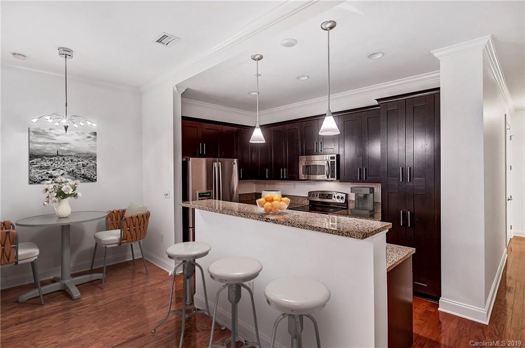 230 South Tryon Street, Unit 407 Charlotte, NC 28202 - Photo 2 of 24