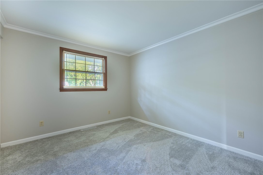 289 Monarch Road Dayton, OH 45458 - Photo 14 of 28