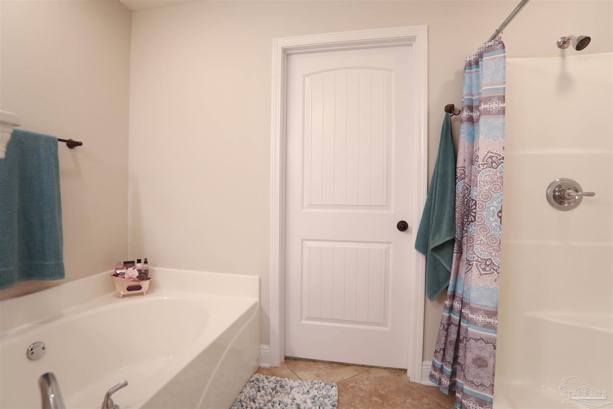 3867 Adams Road Milton, FL 32571 - Photo 11 of 17