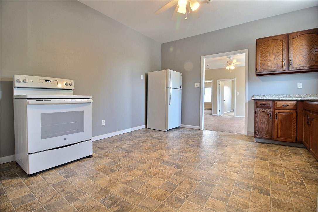 33 Railroad Avenue, Unit 2 Westerly, RI 02891 - Photo 2 of 9