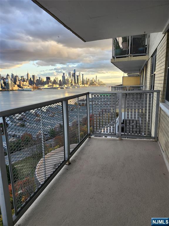 6600 Boulevard East, Unit 8A West New York, NJ 07093 - Photo 12 of 24 a view of terrace with city view