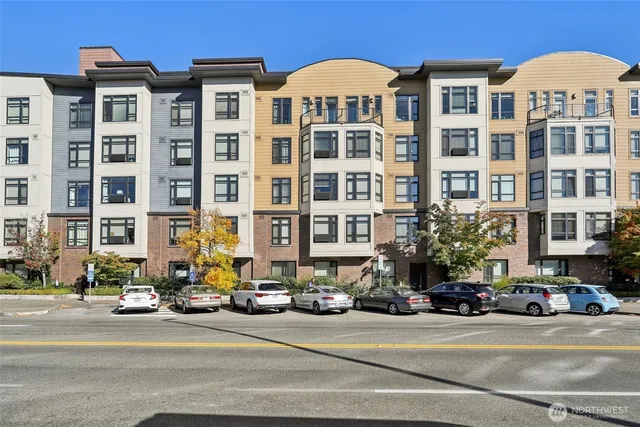 $303,000 | 1501 Tacoma Avenue South, Unit 315, Tacoma, WA 98402