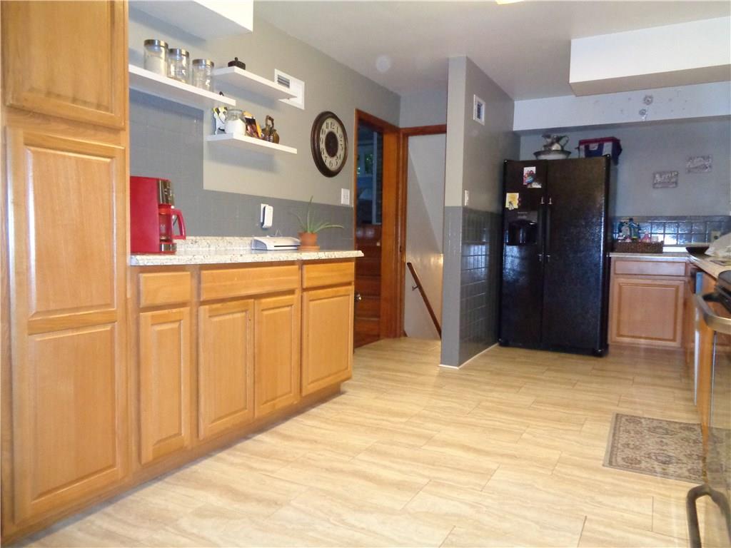 643 Morgantown Road Uniontown, PA 15401 - Photo 9 of 25 Gallery Image 9