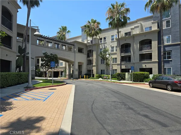 $3,400 | 2225 Scholarship, Irvine, CA 92612